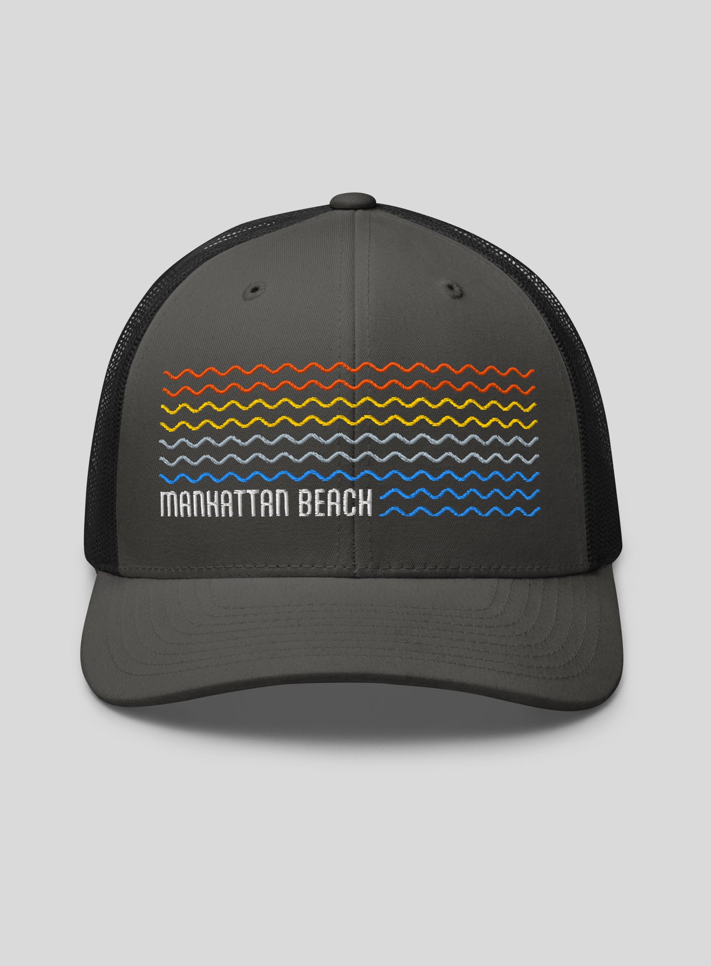 Manhattan Beach Sunset Waves Trucker Hat - Charcoal / Black