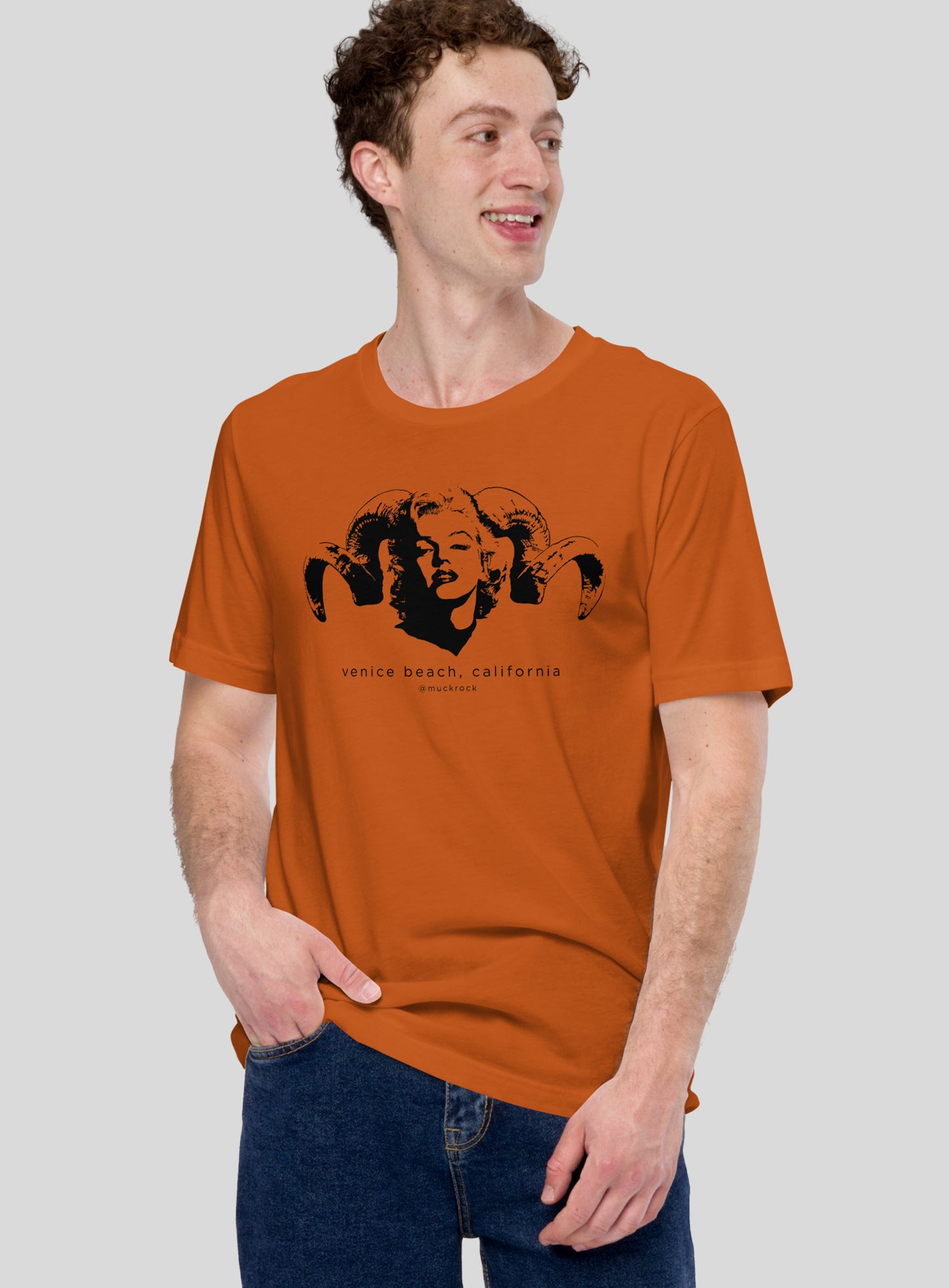 Unisex: Marilyn Diablo Tee - Autumn